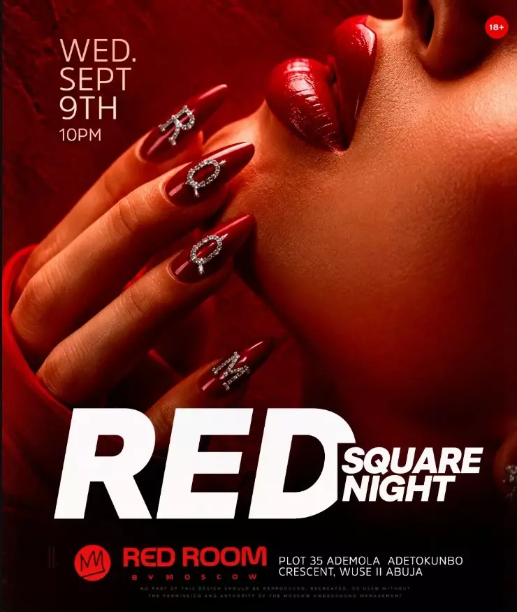 RED SQUARE NIGHT